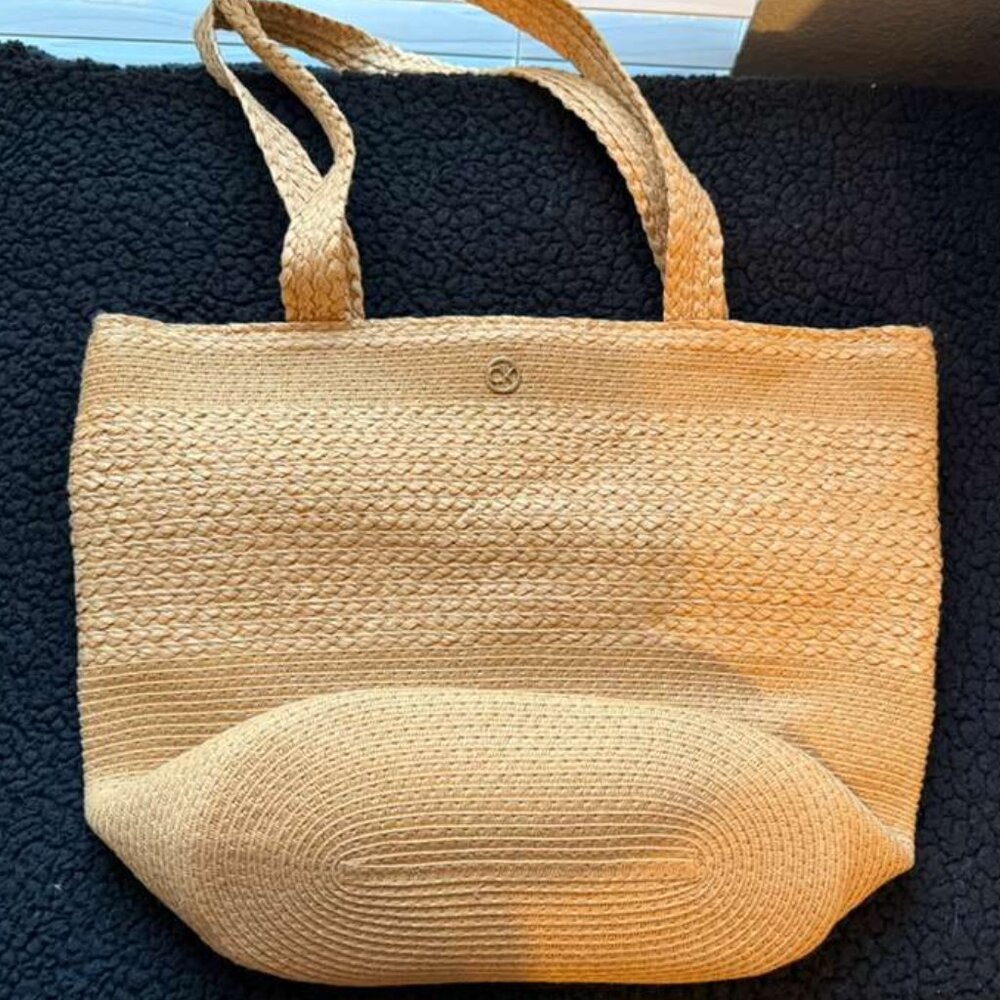 Calvin Klein Straw Raffia Tote Bag - Neutral Summer Beach Shoulder Bag - Picture 4 of 4